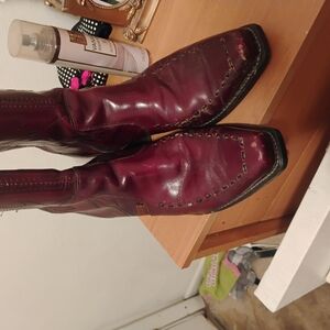Women's Burgundy Leather Boots